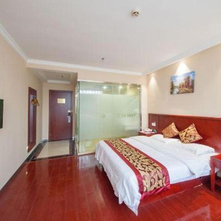 Greentree Inn Jiangsu Nantong Qidong Bus Station Express Hotel Hexingzhen Buitenkant foto